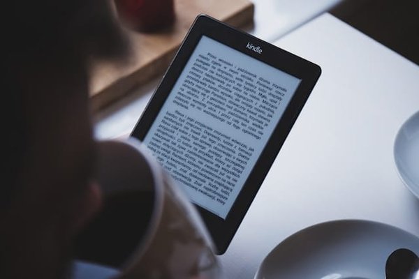 How Are E-books Changing Reading Habits?